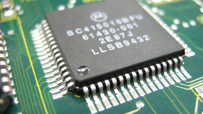 electronic component testing